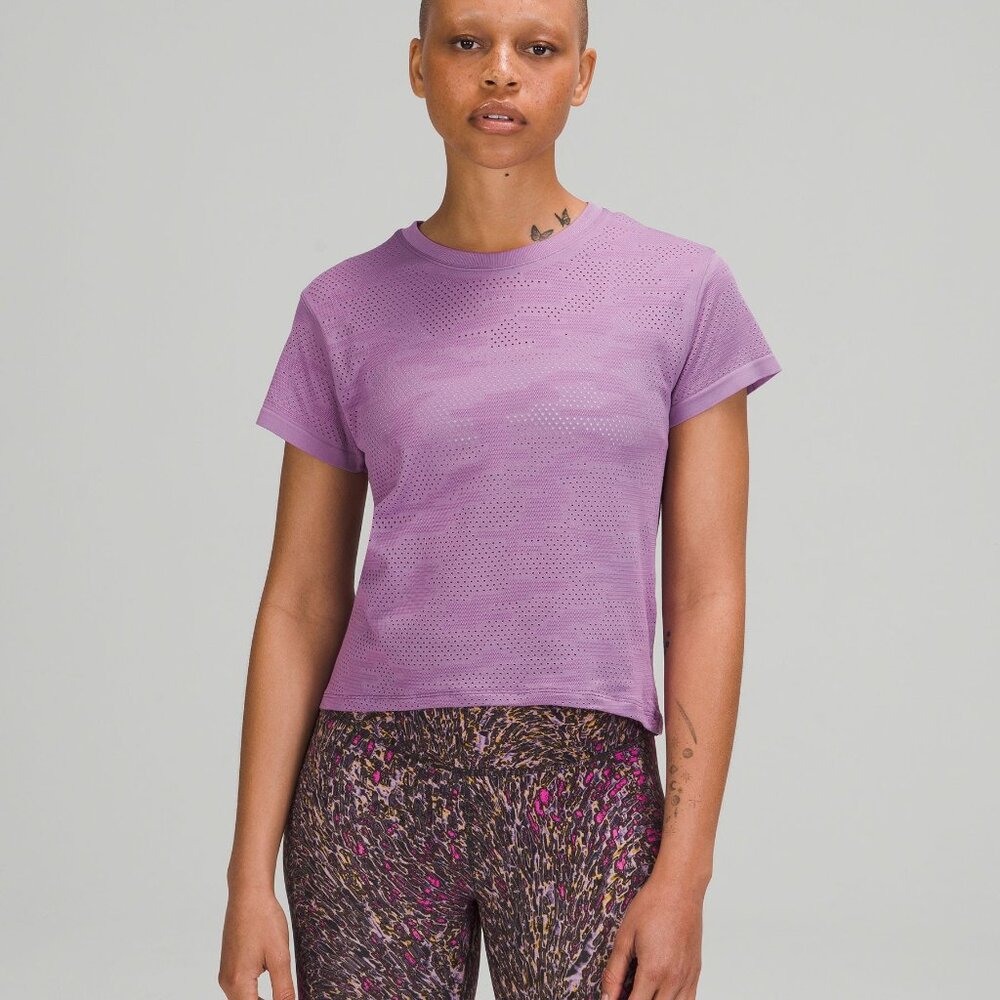 Lululemon Train to be Short Sleeve top